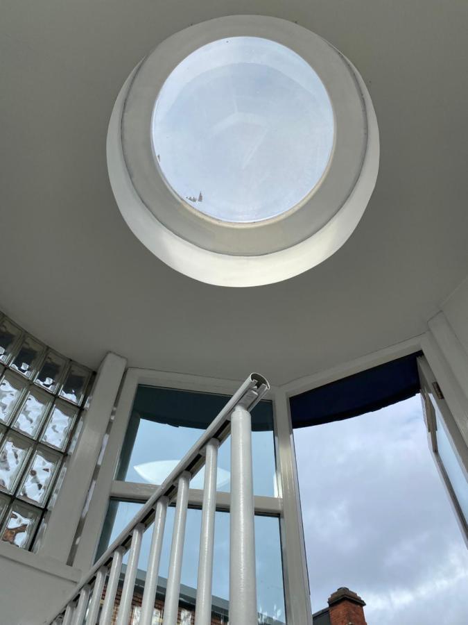 Central Leeds Townhouse With Private Roof Garden Sleeps 4 Exterior foto