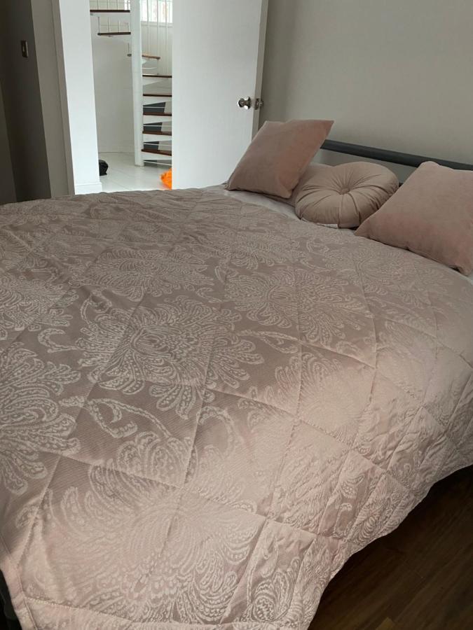 Central Leeds Townhouse With Private Roof Garden Sleeps 4 Exterior foto