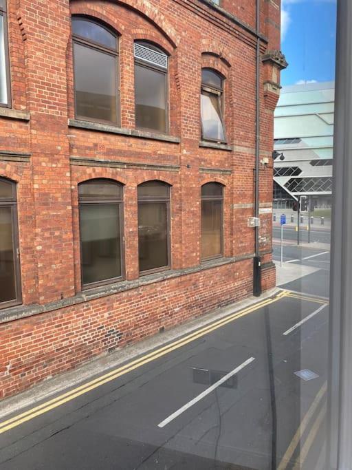 Central Leeds Townhouse With Private Roof Garden Sleeps 4 Exterior foto
